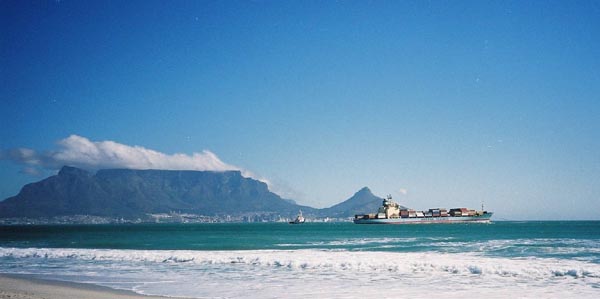 Sealand Express leaving Table Mountain behind her